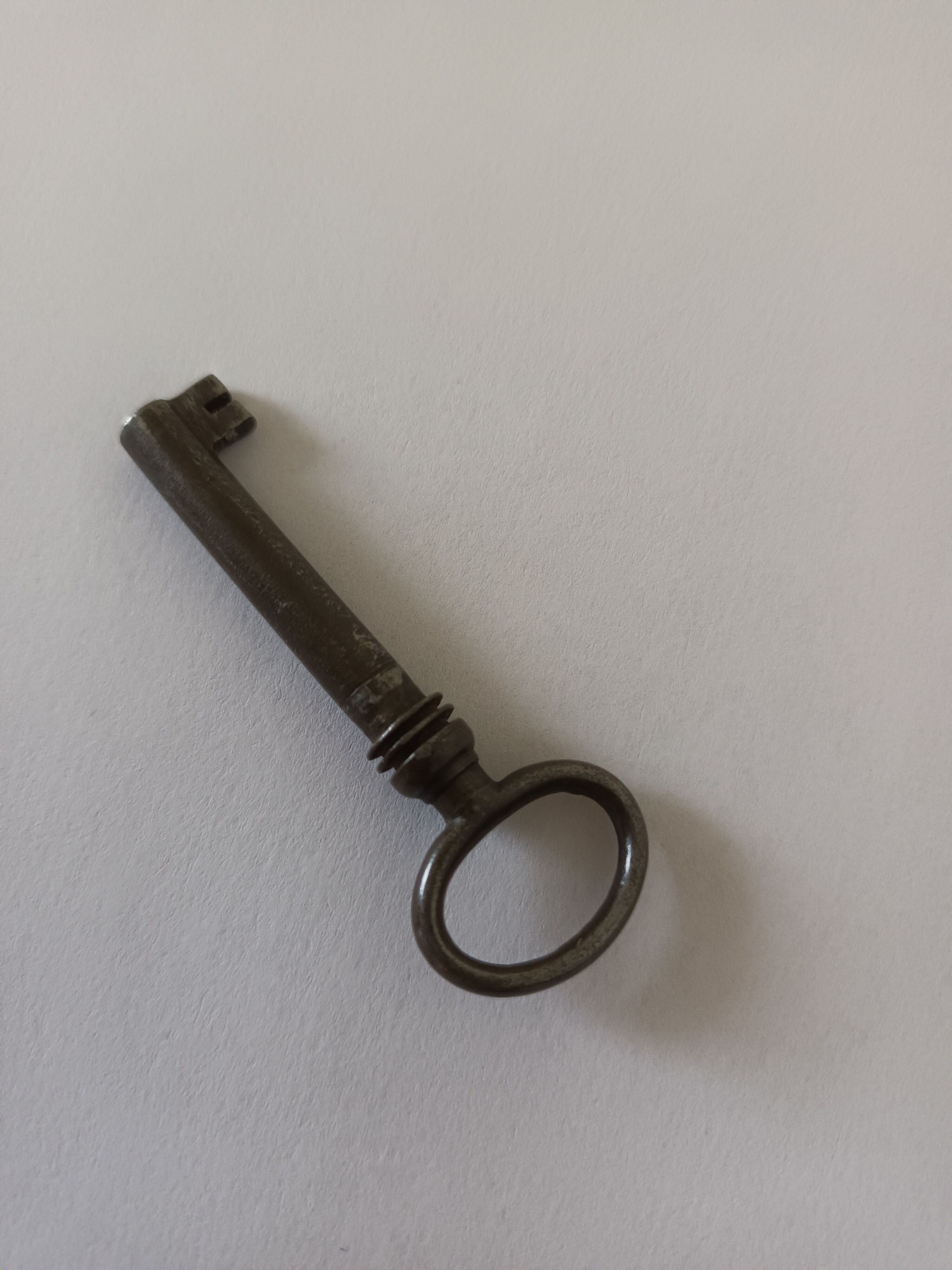 Louis XVI style music cabinet in walnut, 20th century.