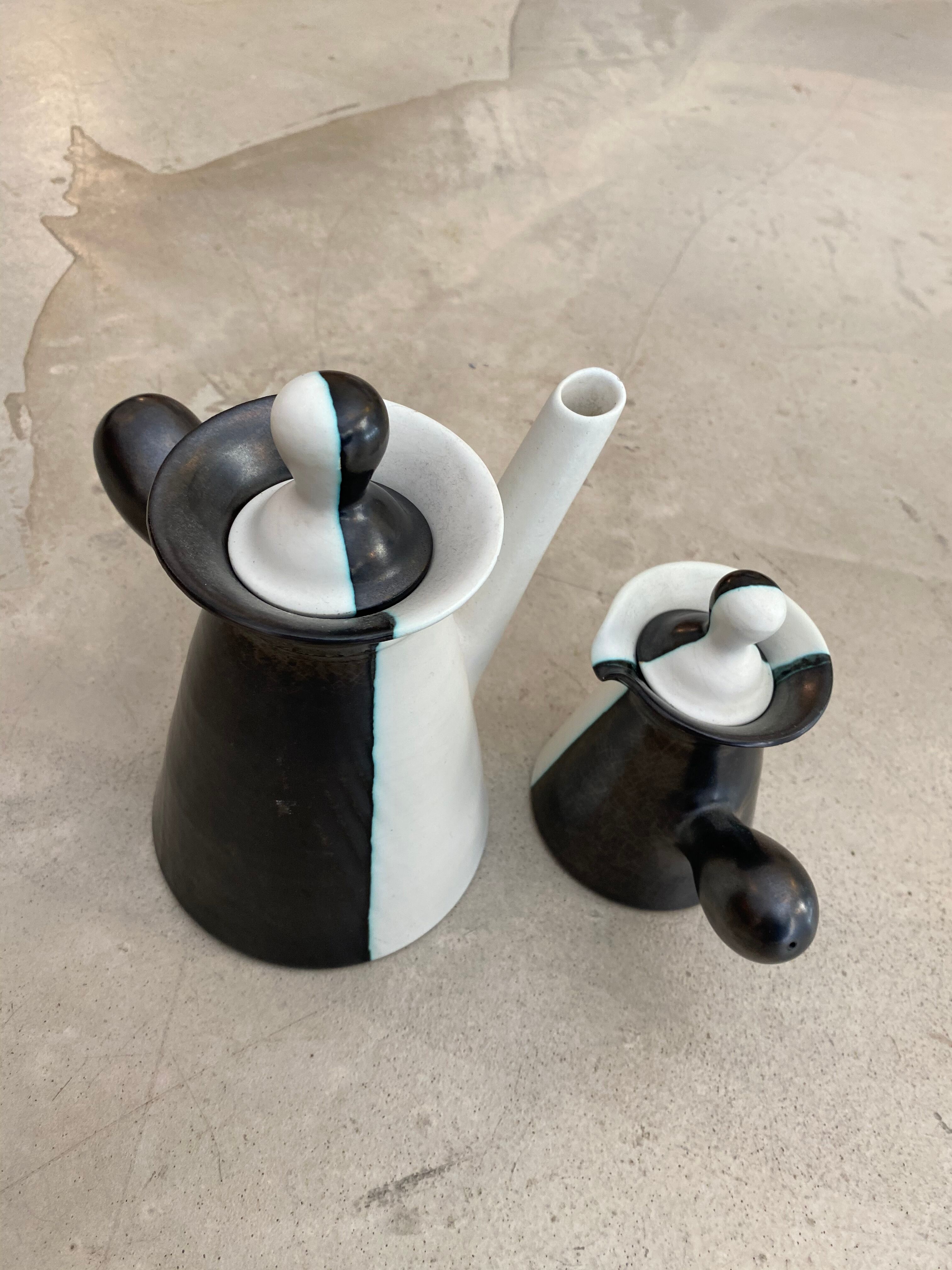 Teapot and milk pot
