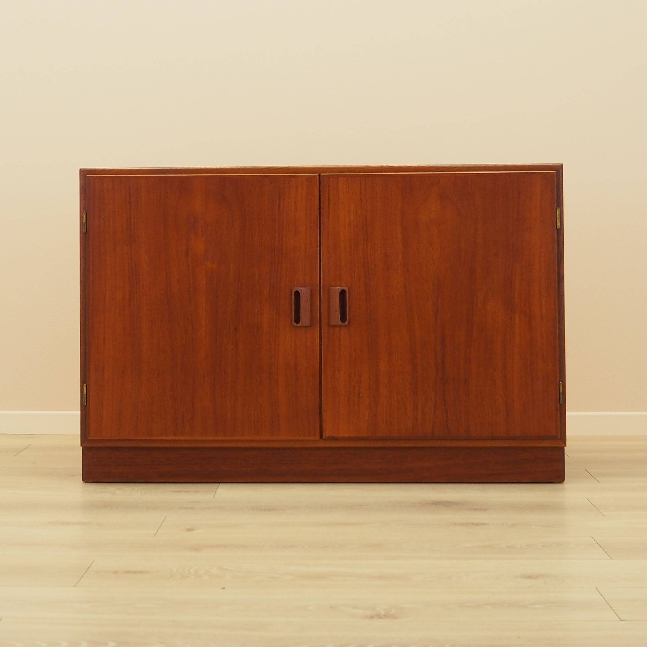 Cabinet en teck, design danois, années 1960, designer : Børge Mogensen