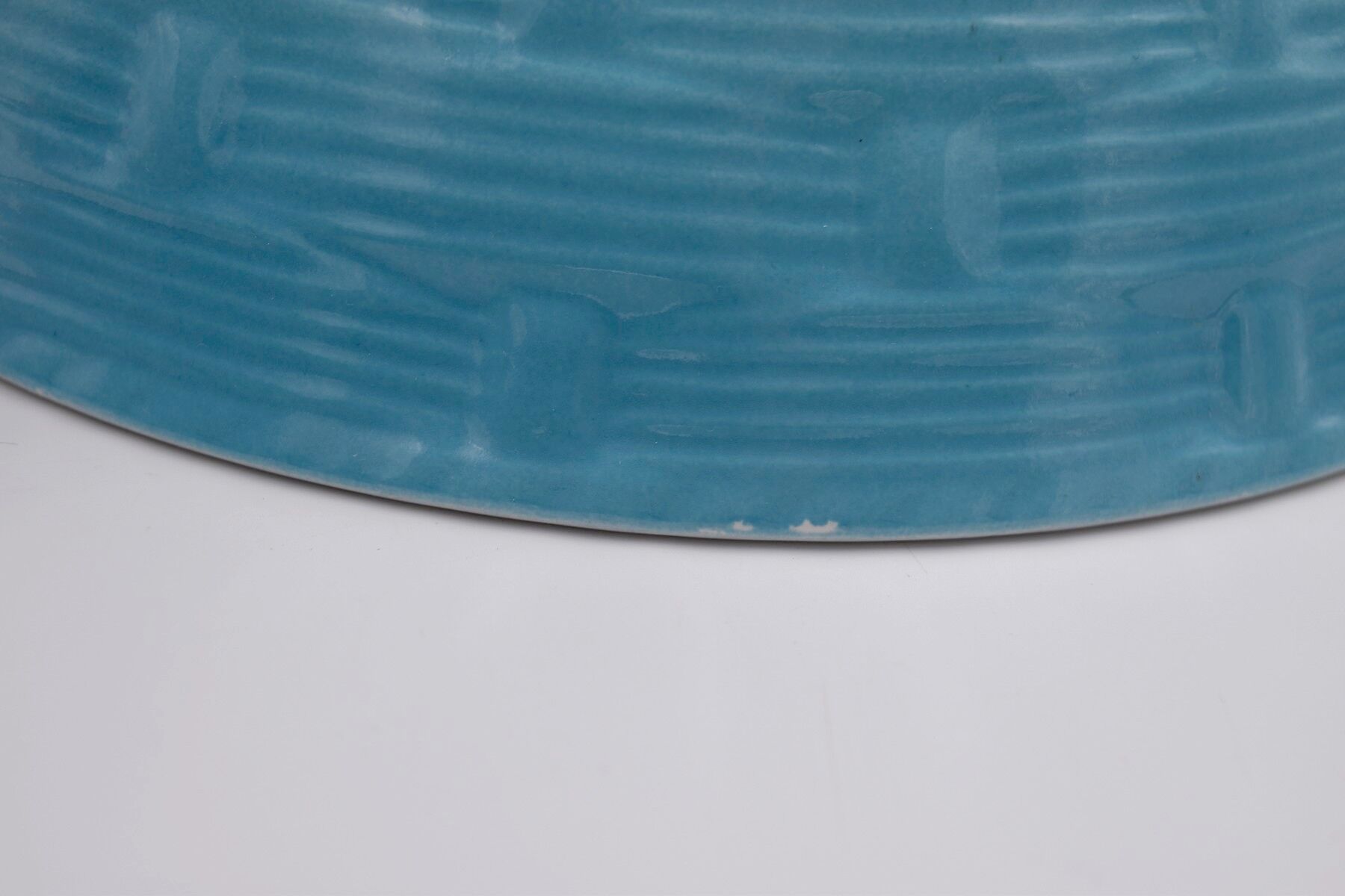 Salad bowl in earthenware Digoin Sarreguemines trompe l'oeil basket in blue