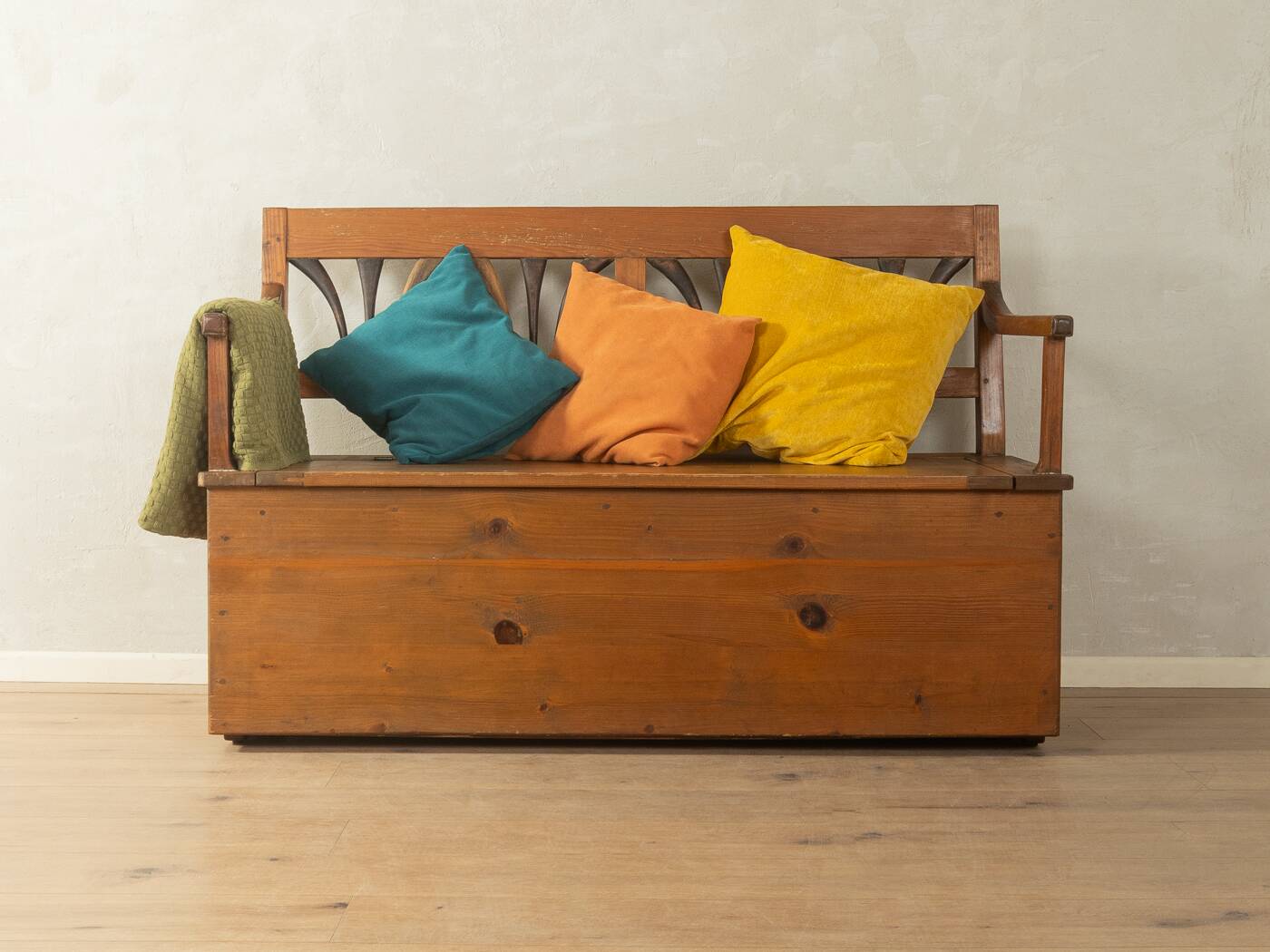 Biedermeier chest bench from the 1900s, pine wood
