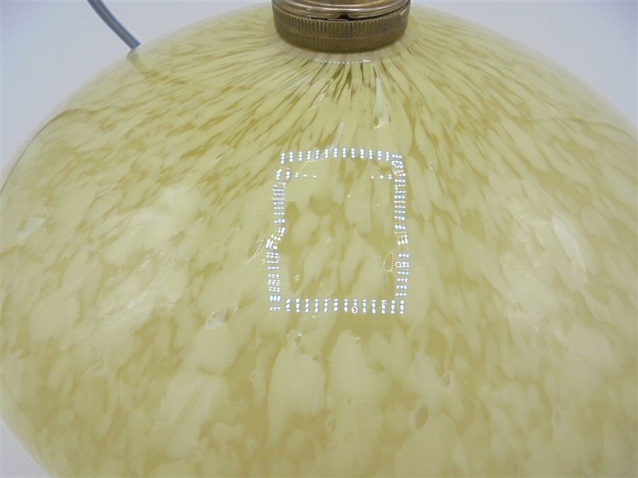 Speckled glass suspension