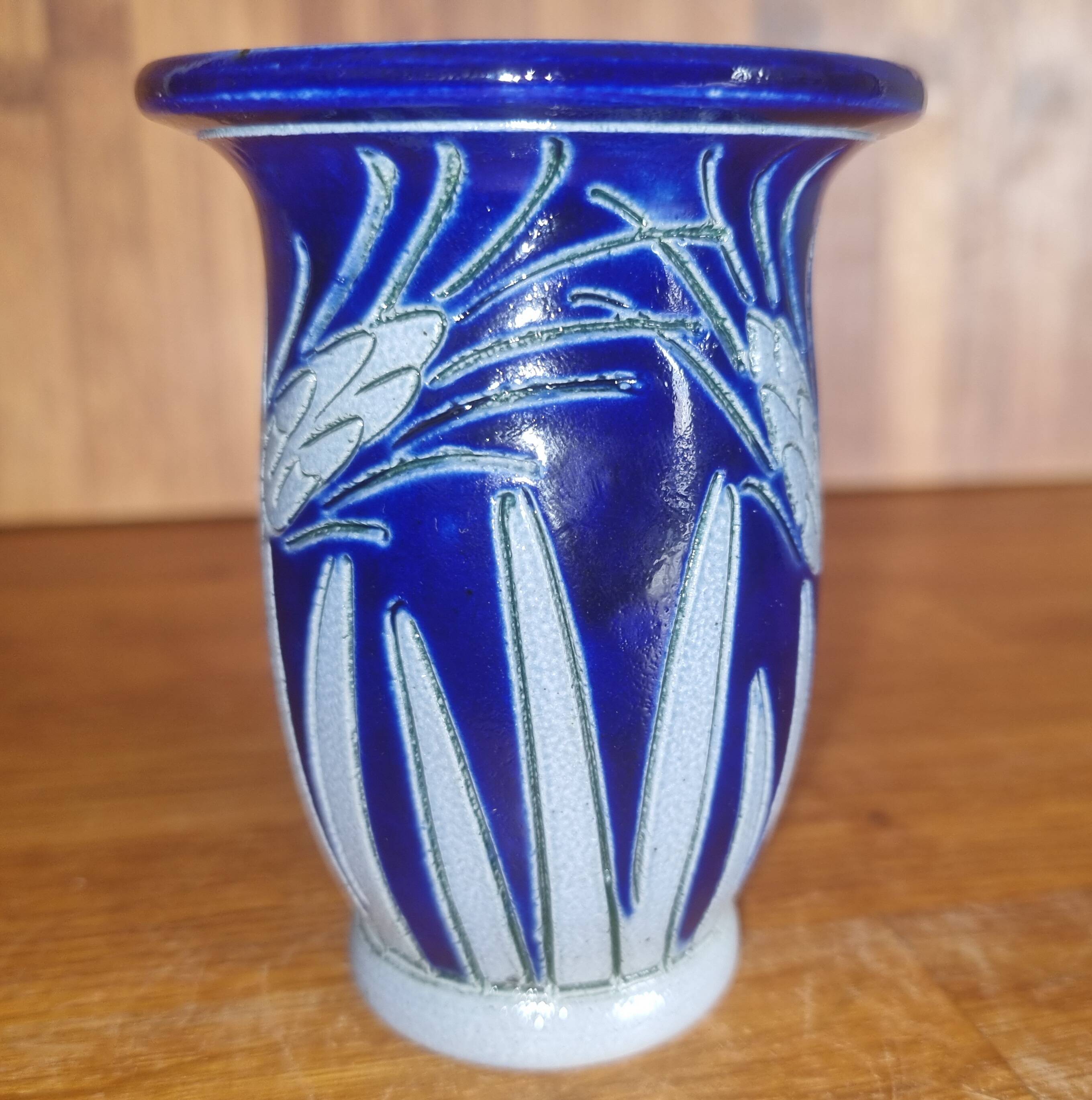 Small Burger Betschdorf vase, Alsace salt stoneware