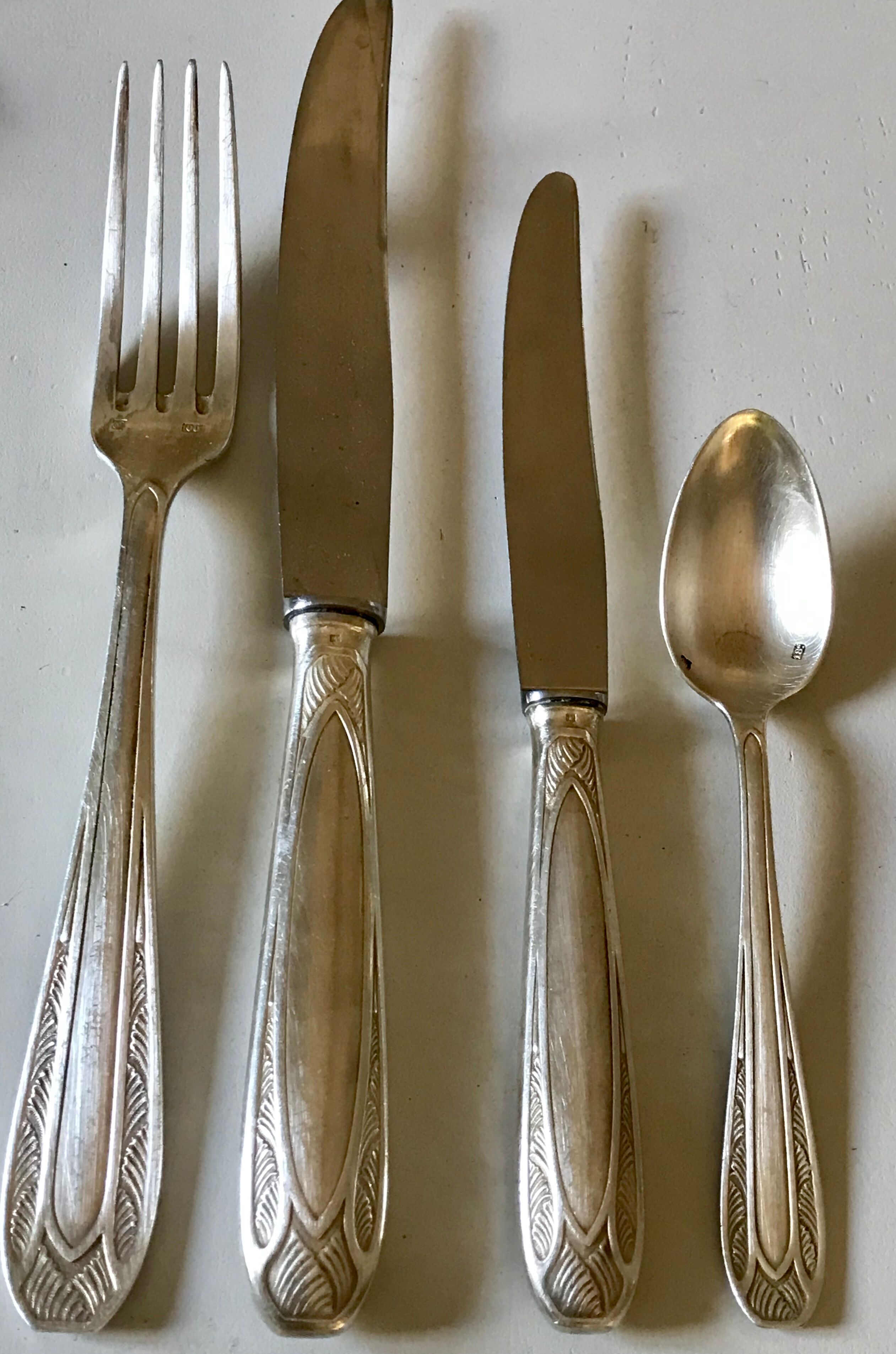 Art deco silver metal covers 34 pieces