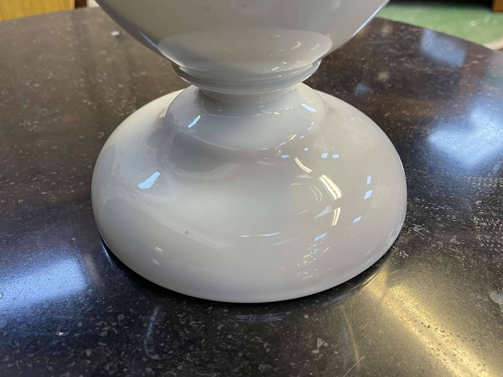 Napoleon III lamp in white opaline glass with bird decoration from the late 19th century