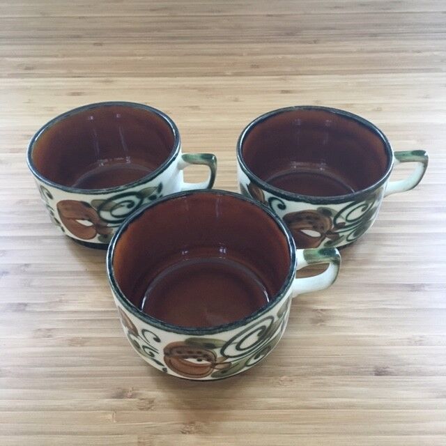 Lot of 3 cups Argenteuil de Boch La Louvière