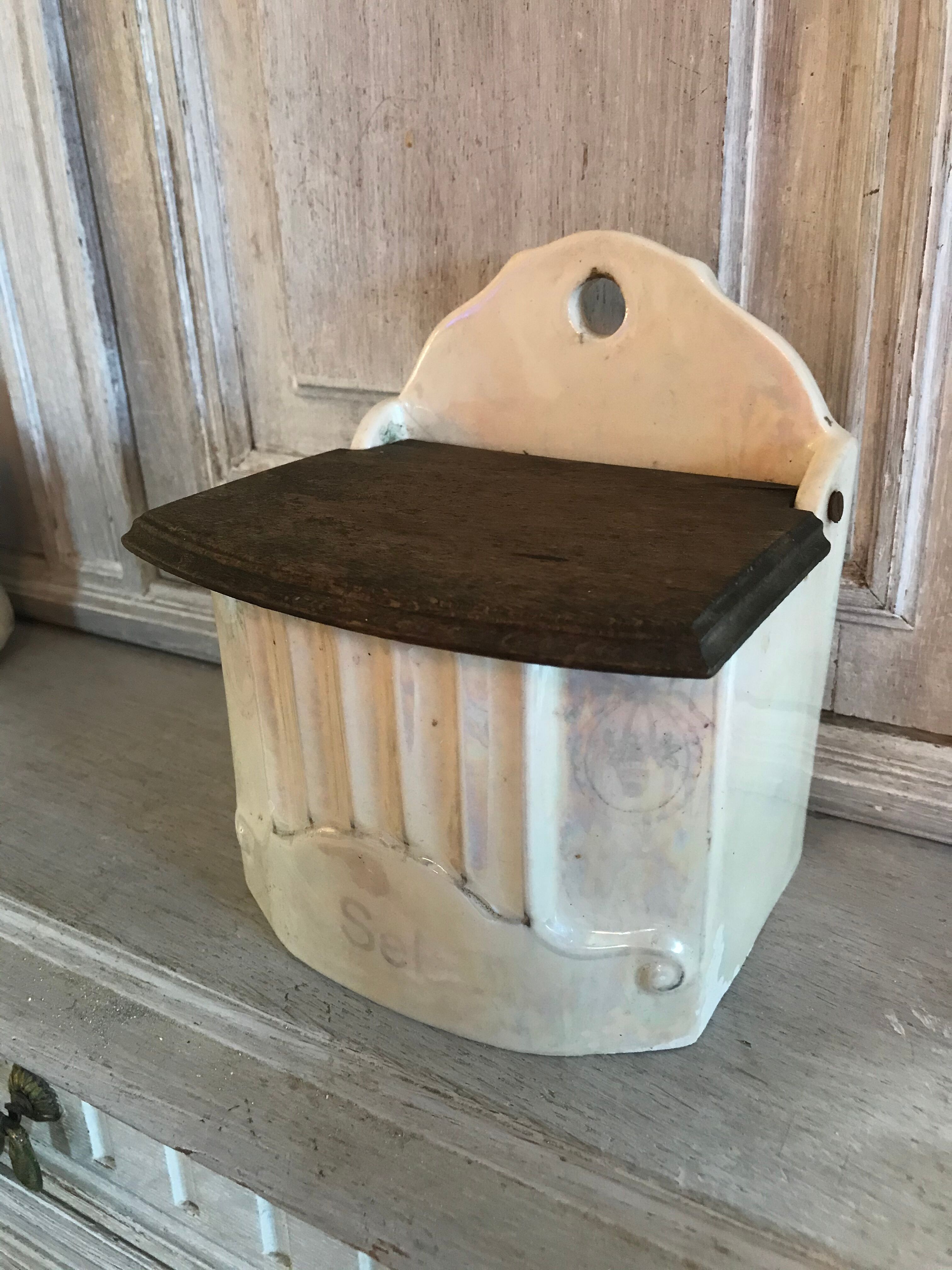 Ceramic salt box