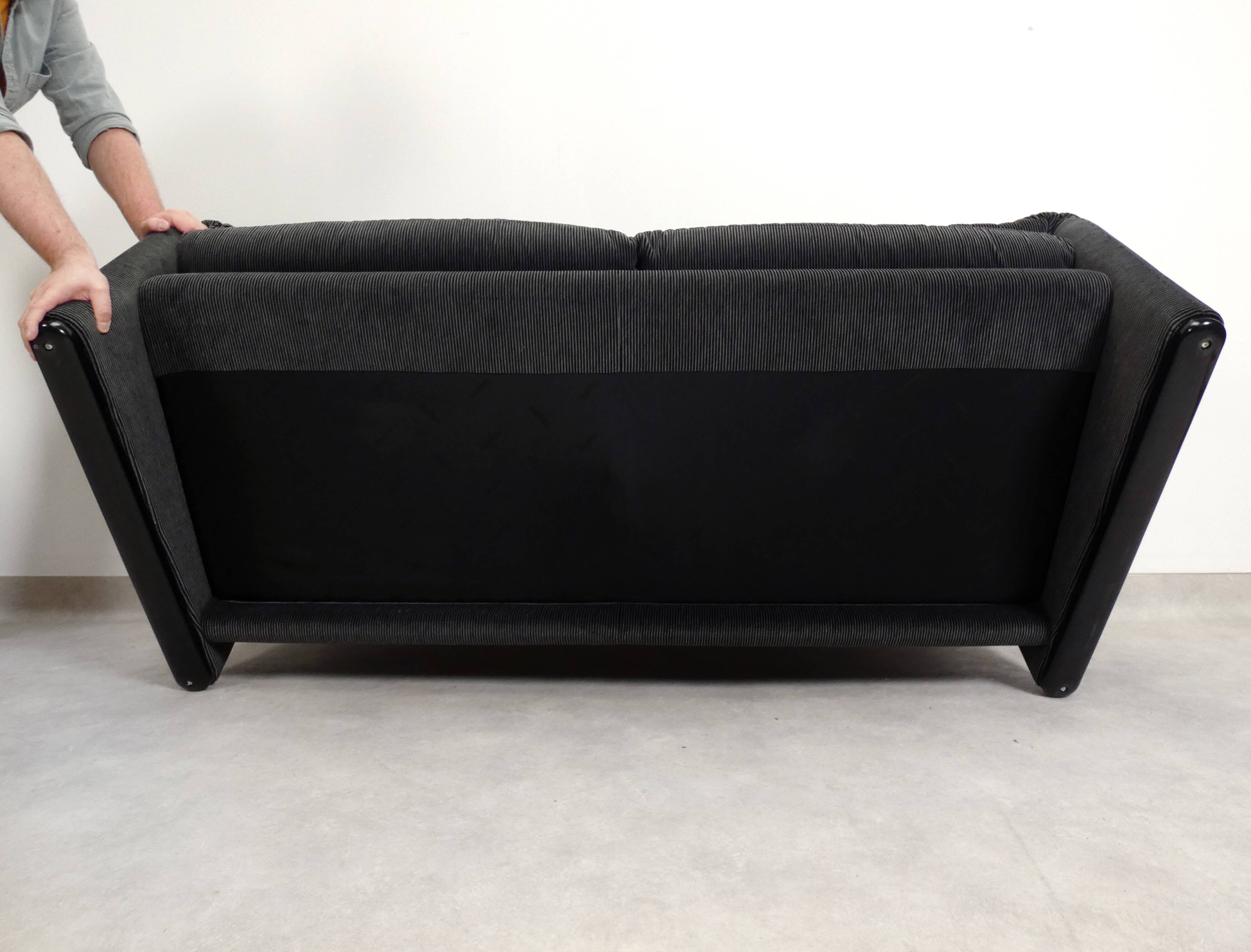 Cassina Maralunga 2.5-seater bicolour black/grey sofa