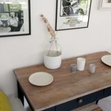 Farm table