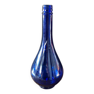 Acqua Madonna bottle