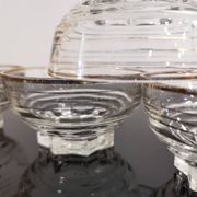 Set of 6 champagne glasses with gold edging and vintage star feet