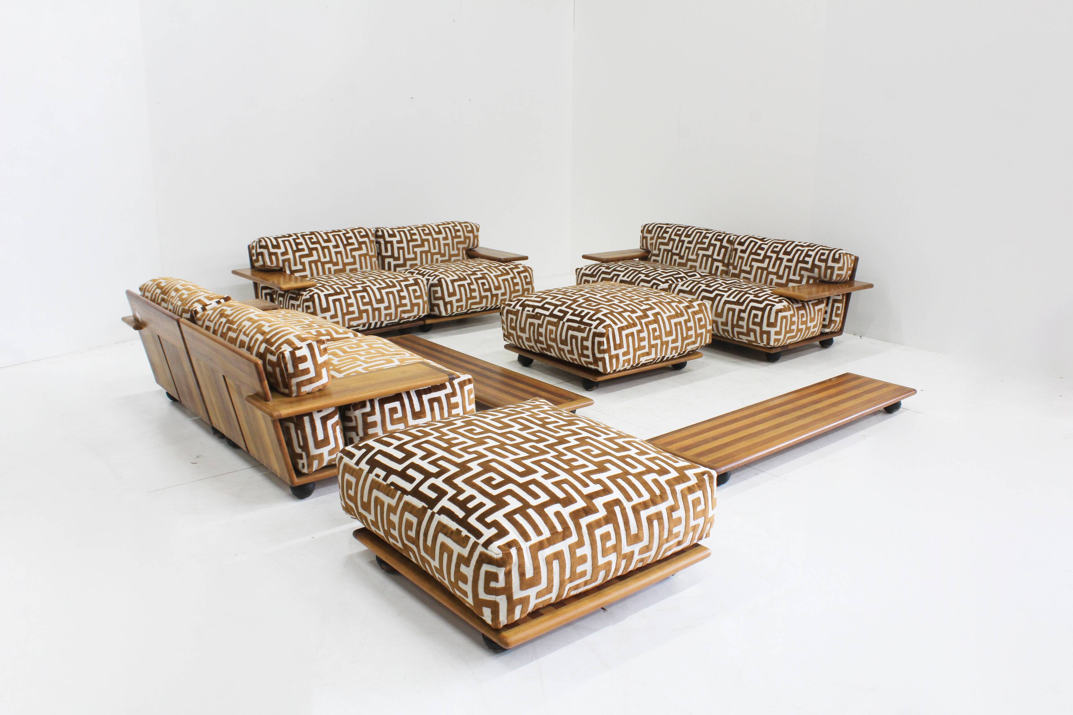 Pianura sofa set by Mario Bellini for Cassina, 1970s, Set of 10