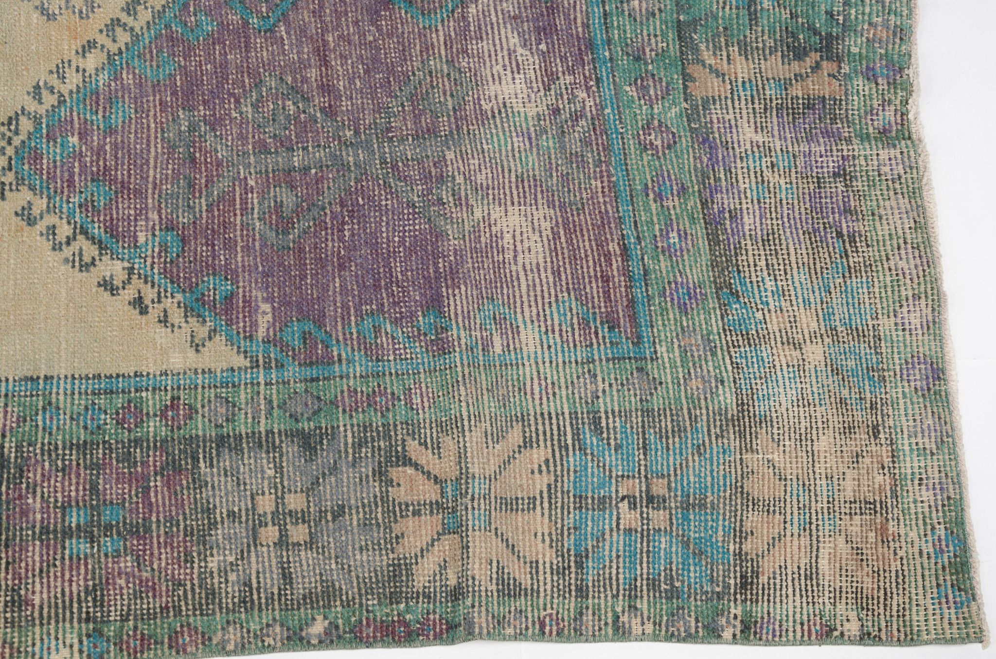 Tapis en laine anatolien noué à la main