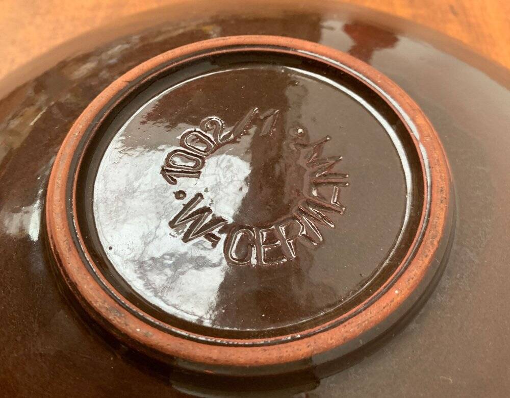 German ceramic bowl from the mid-century by Carstens Tönnieshof, 1960s.