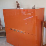 Contemporary storage block