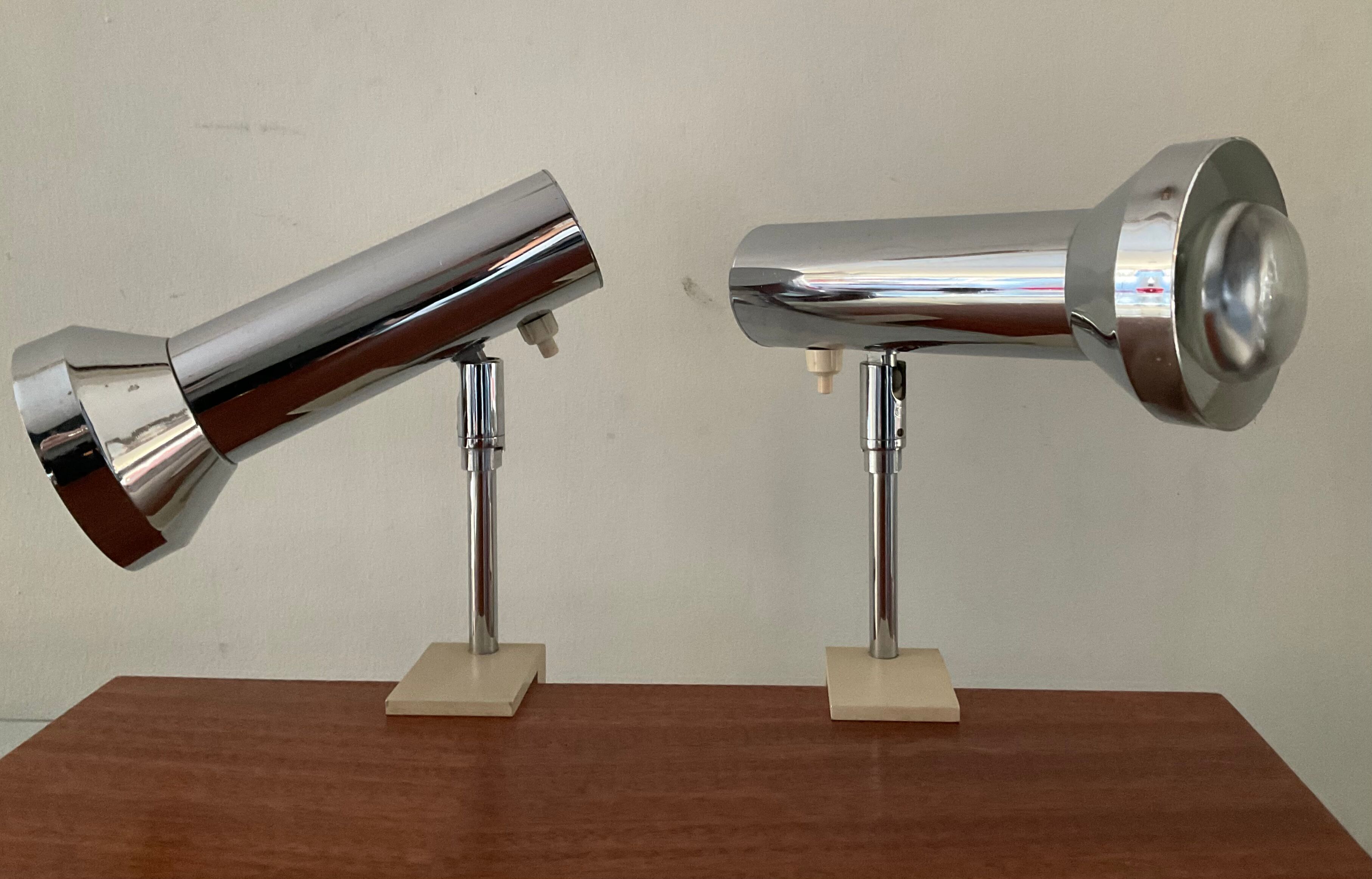 Pair of vintage wall lamps 60-70s
