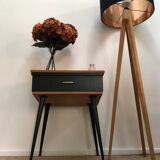 Singer desk