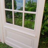 Double door glass partition