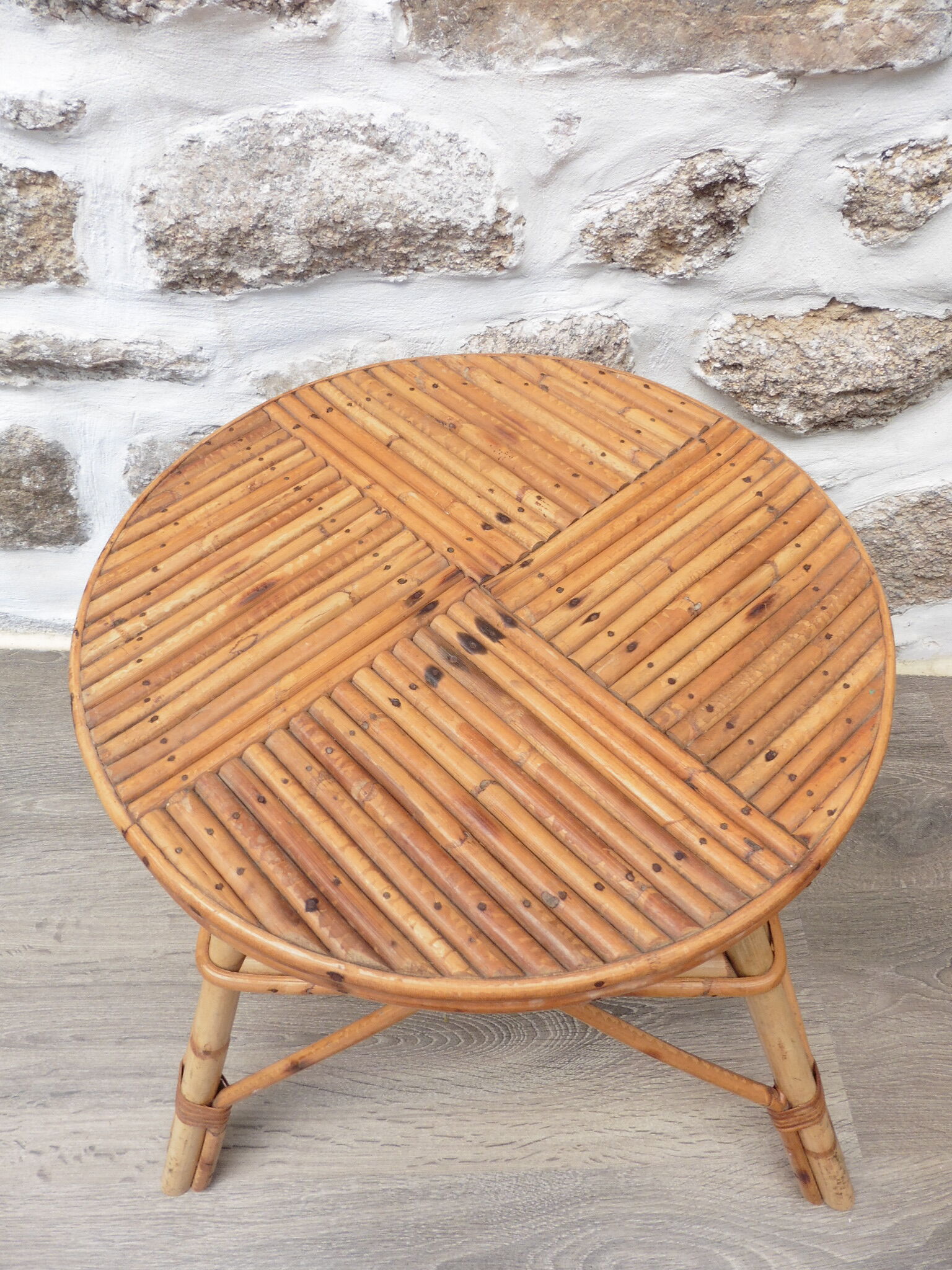 Table round rattan