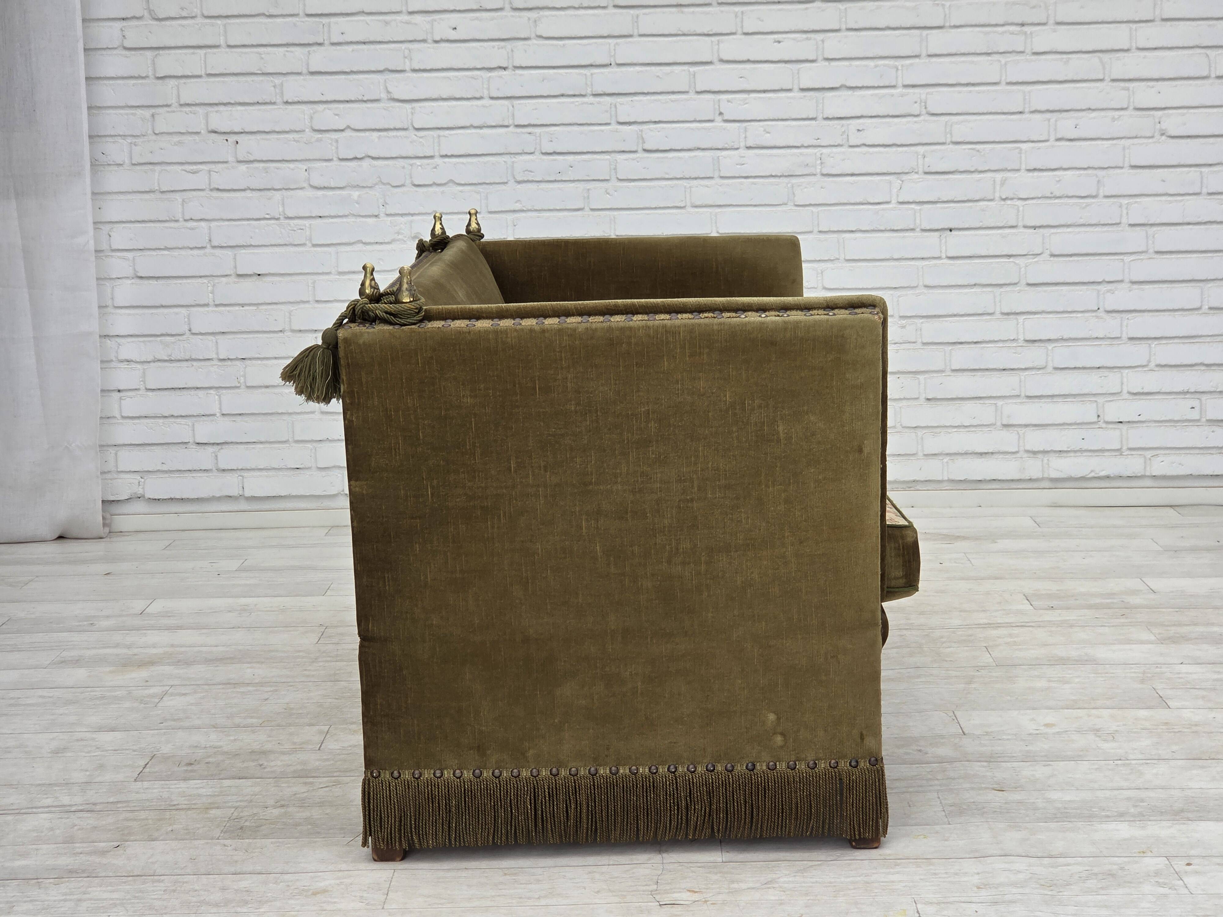Canapé "Espagnol" à bras tombants, 2 places danois des années 1970, en velours de mobilier.