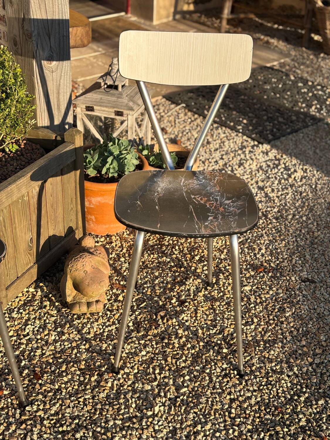 2 vintage formica chairs