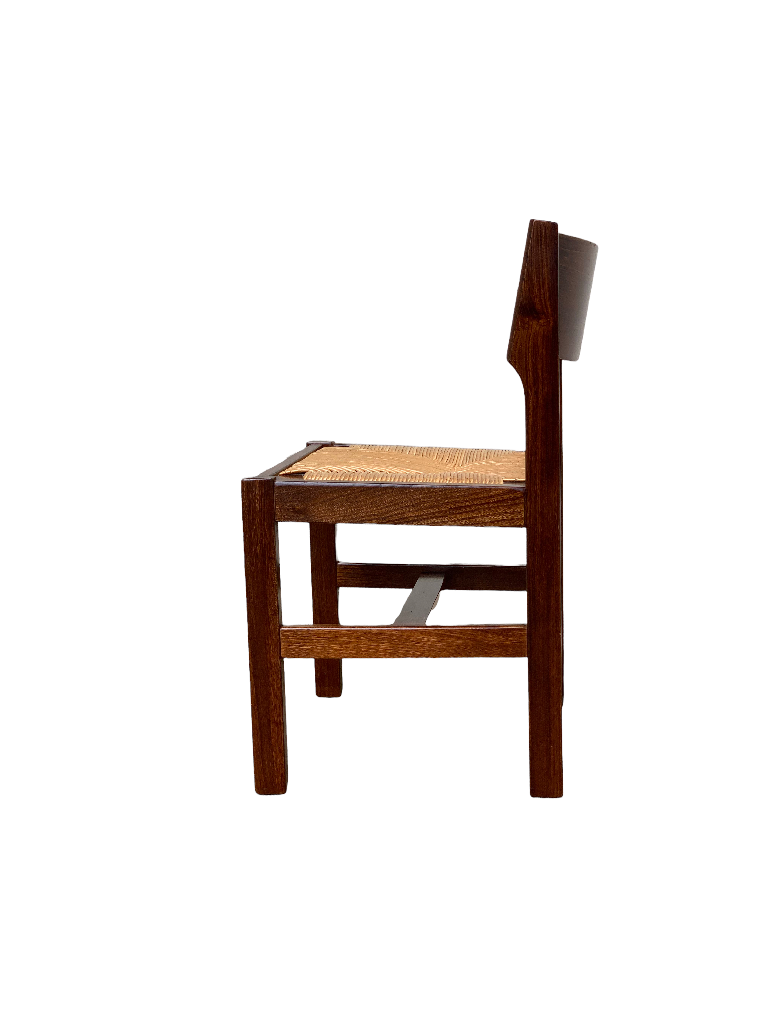 Mulched chairs in vintage solid elm 1960