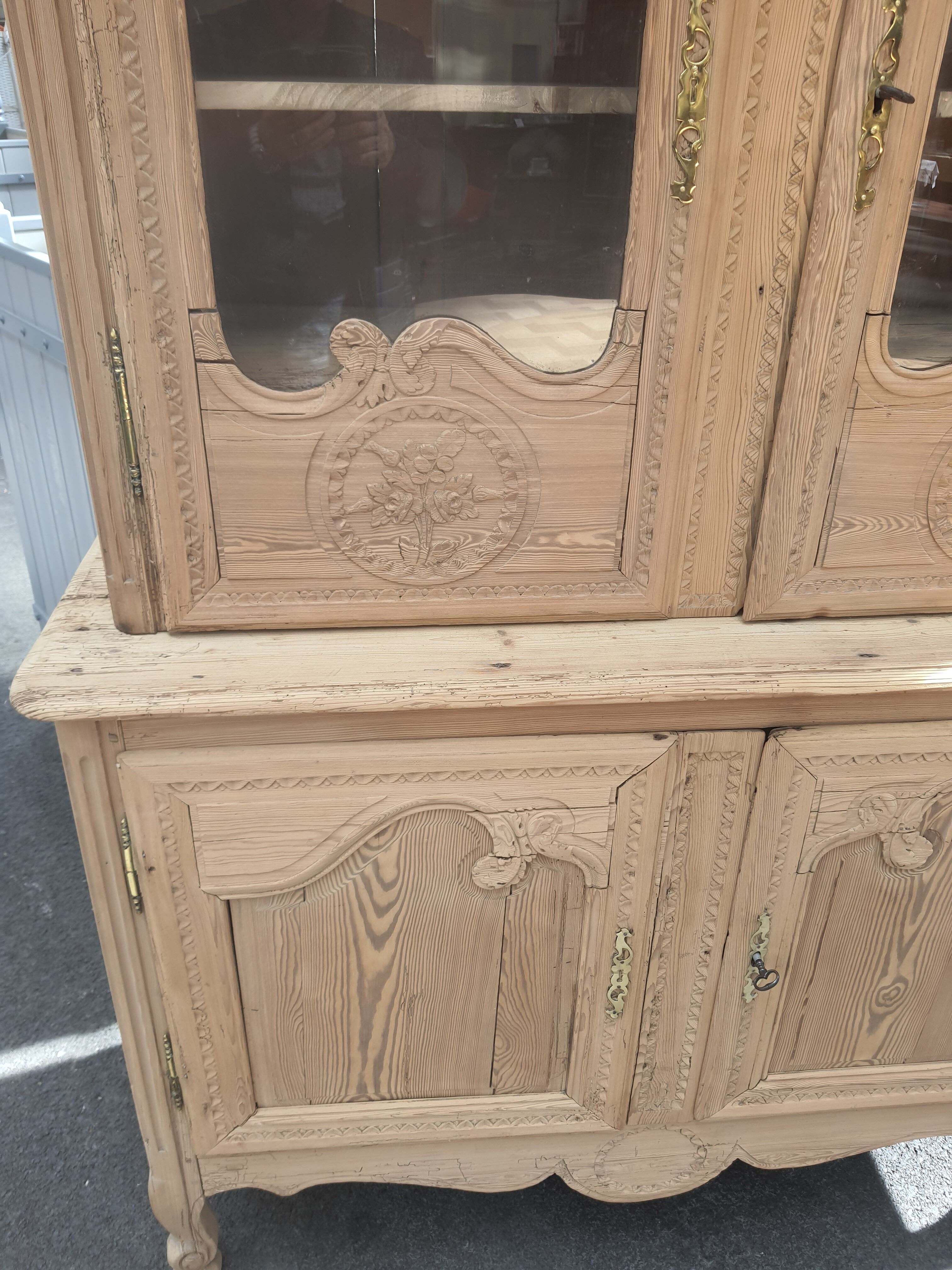 Cauchois fir sideboard