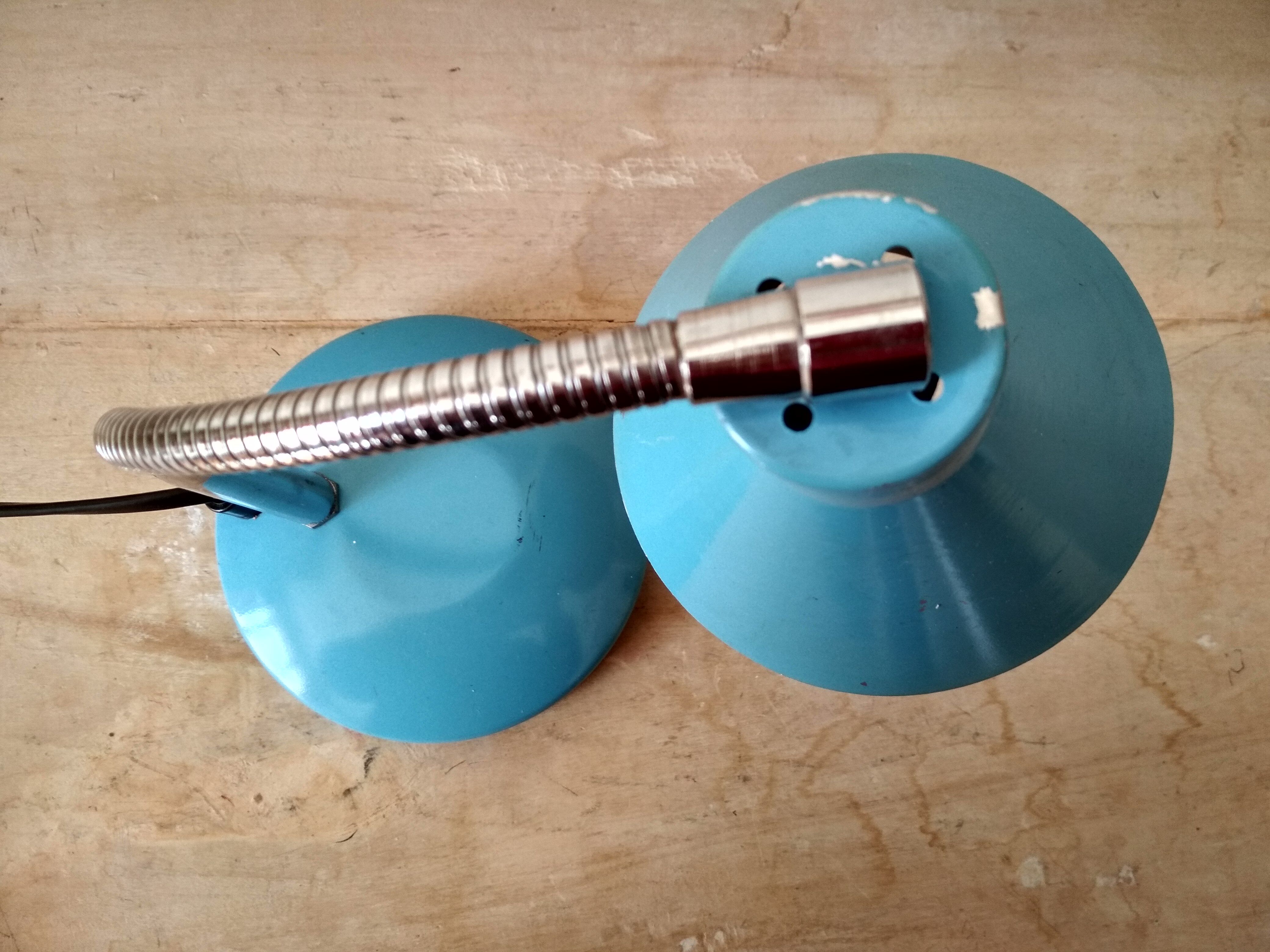 Articulated desk lamp 70