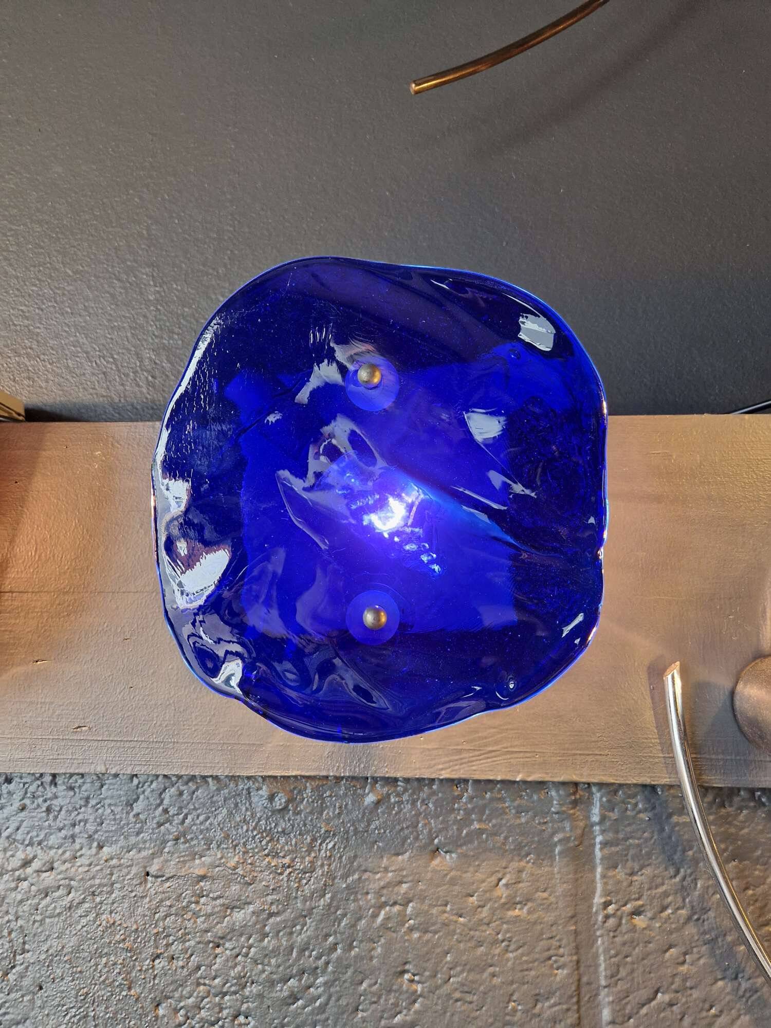 Applique murale en verre de Murano soufflé bleu, années 70