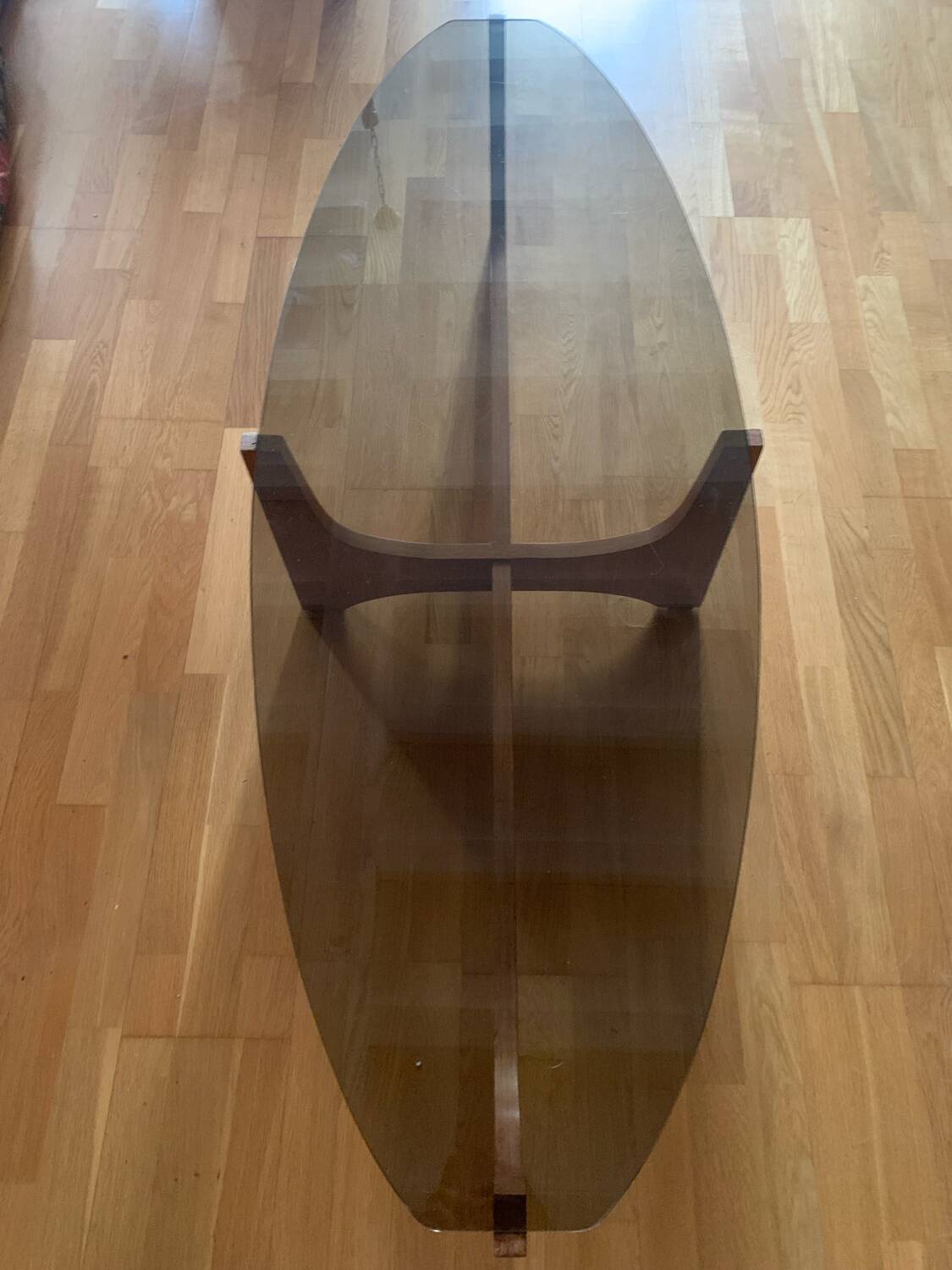 Hugues poignant 60s coffee table