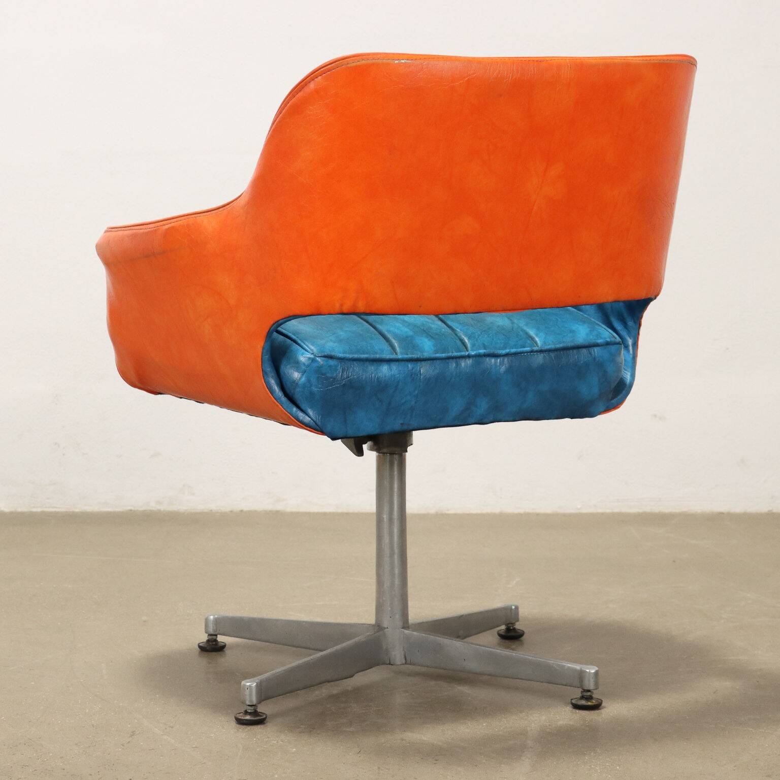Vintage swivel armchair in faux leather and aluminum, 1960s-70s