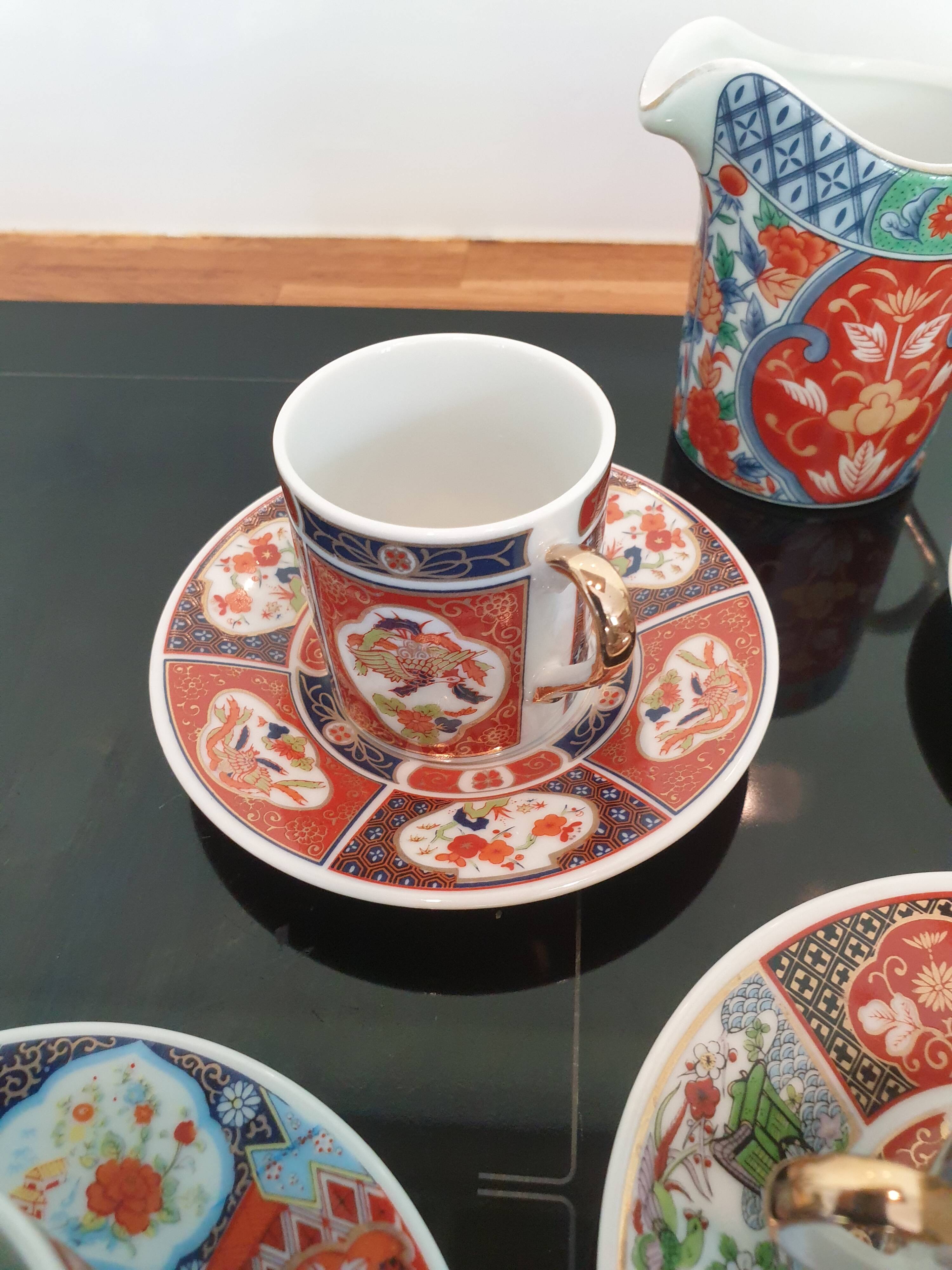 6 Japanese coffee cups and milk jug