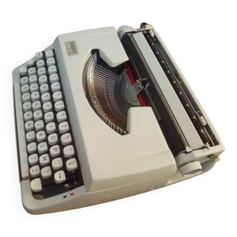 Japy L72 typewriter, vintage