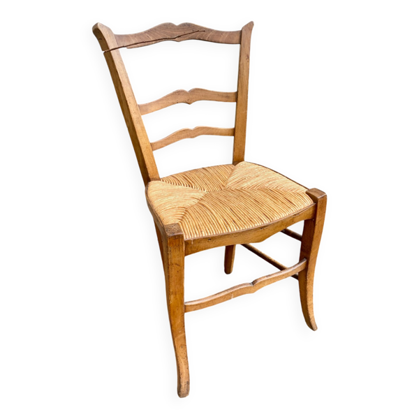 Chaise de campagne paillée