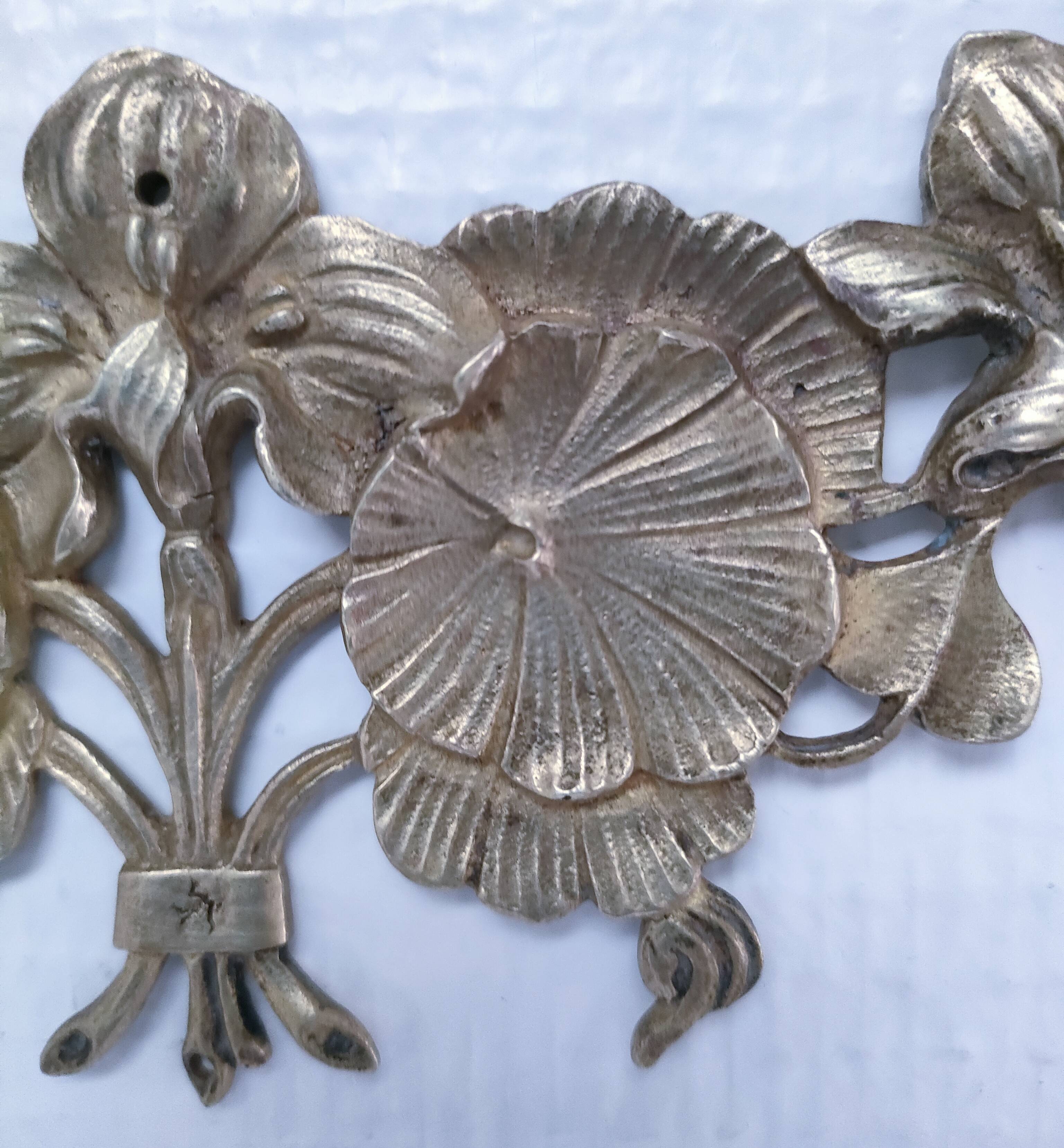 Two bronze ornaments furniture floral decoration early 20th century