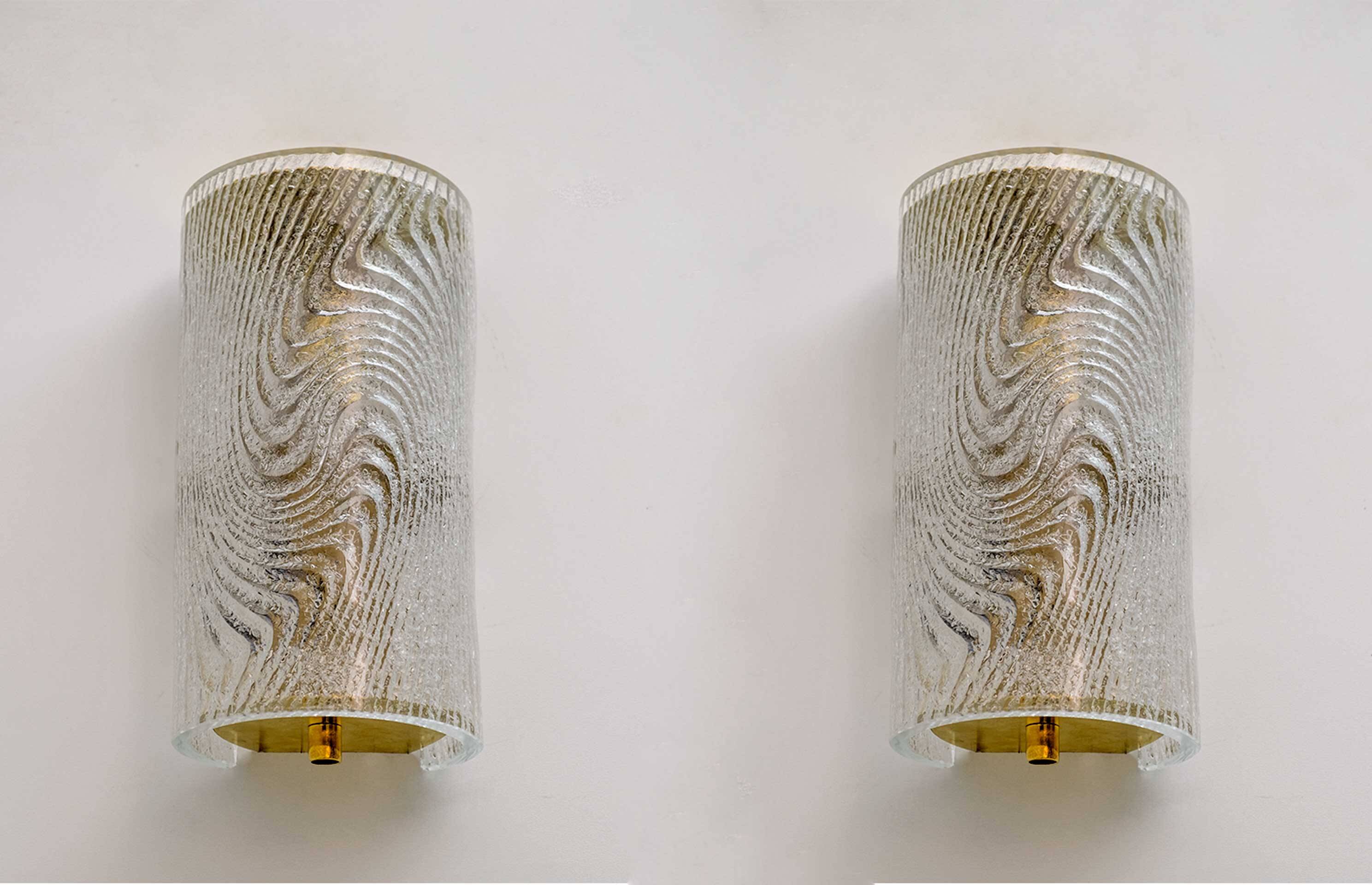 Pair of Modern Italian Murano Glass and Brass Wall Sconces "Corteccia", 80s