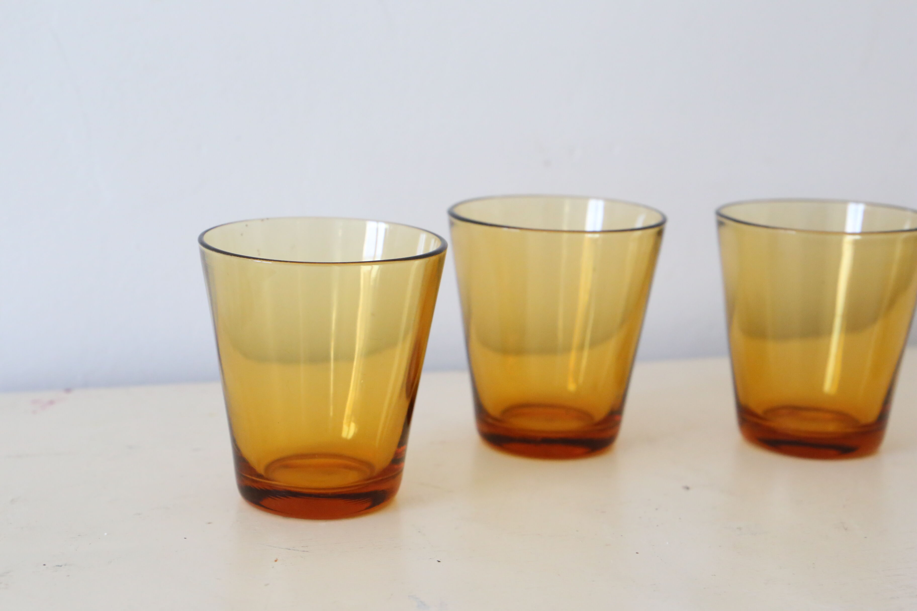 Set of 4 glasses amber Vereco, vintage French