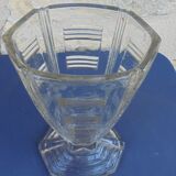 Vase art déco  en verre taillé
