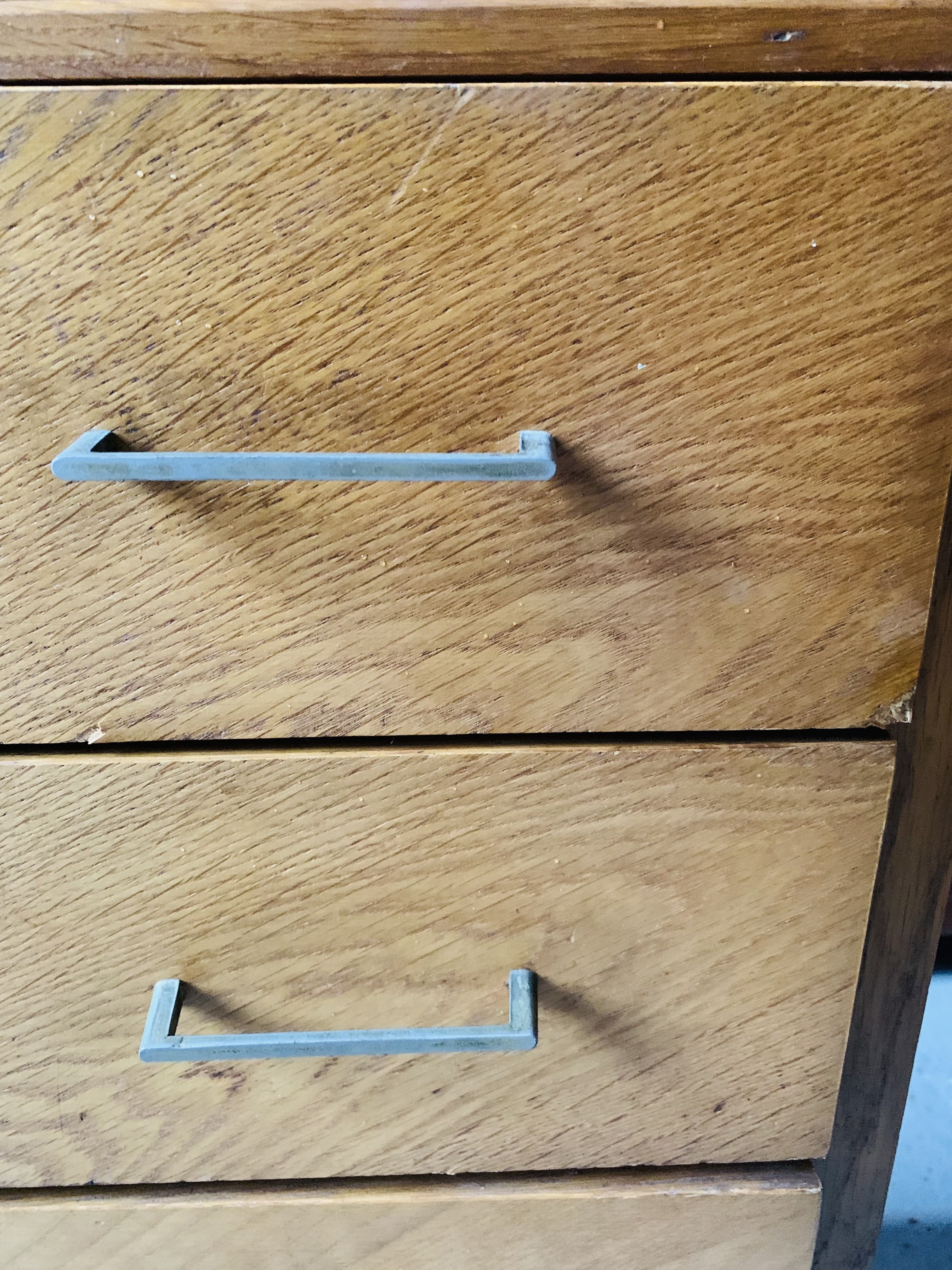 Vintage chest of drawers 4 drawers
