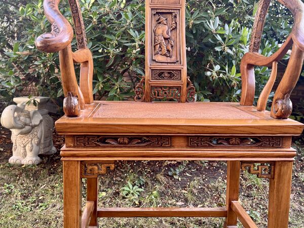 Fauteuil chinois - fer à cheval - Très bon état