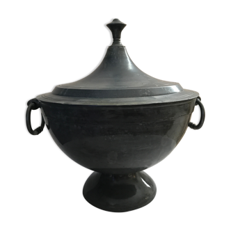 Large tin legume