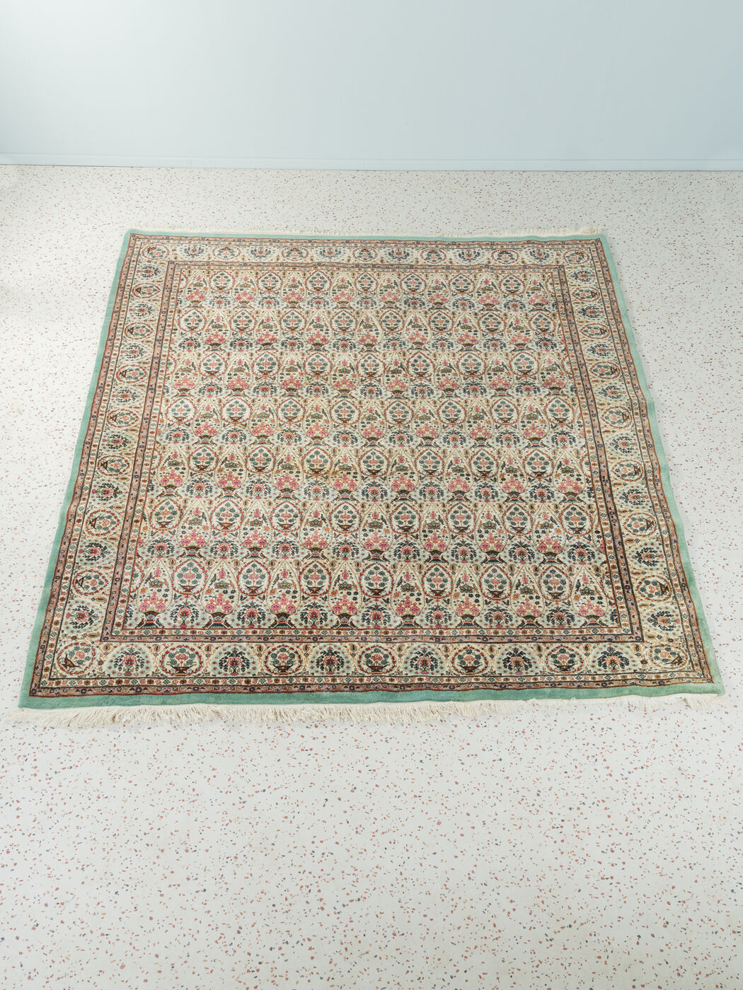 Vintage rug, 258 x 305 cm