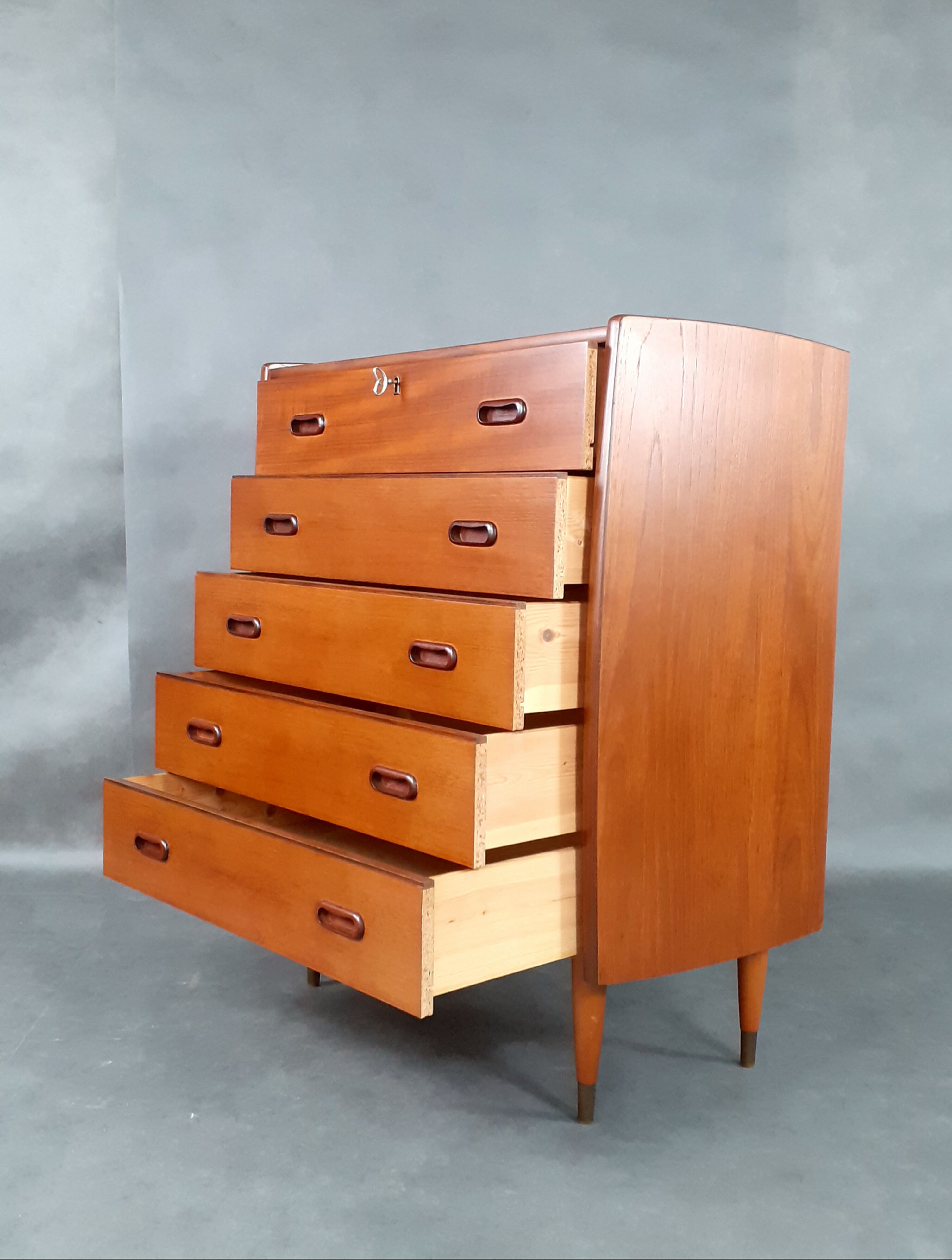 Commode Norvégienne 5 tiroirs en Teck, 1960s