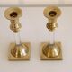 Paire de bougeoirs vintage en plexiglas et laiton 1960