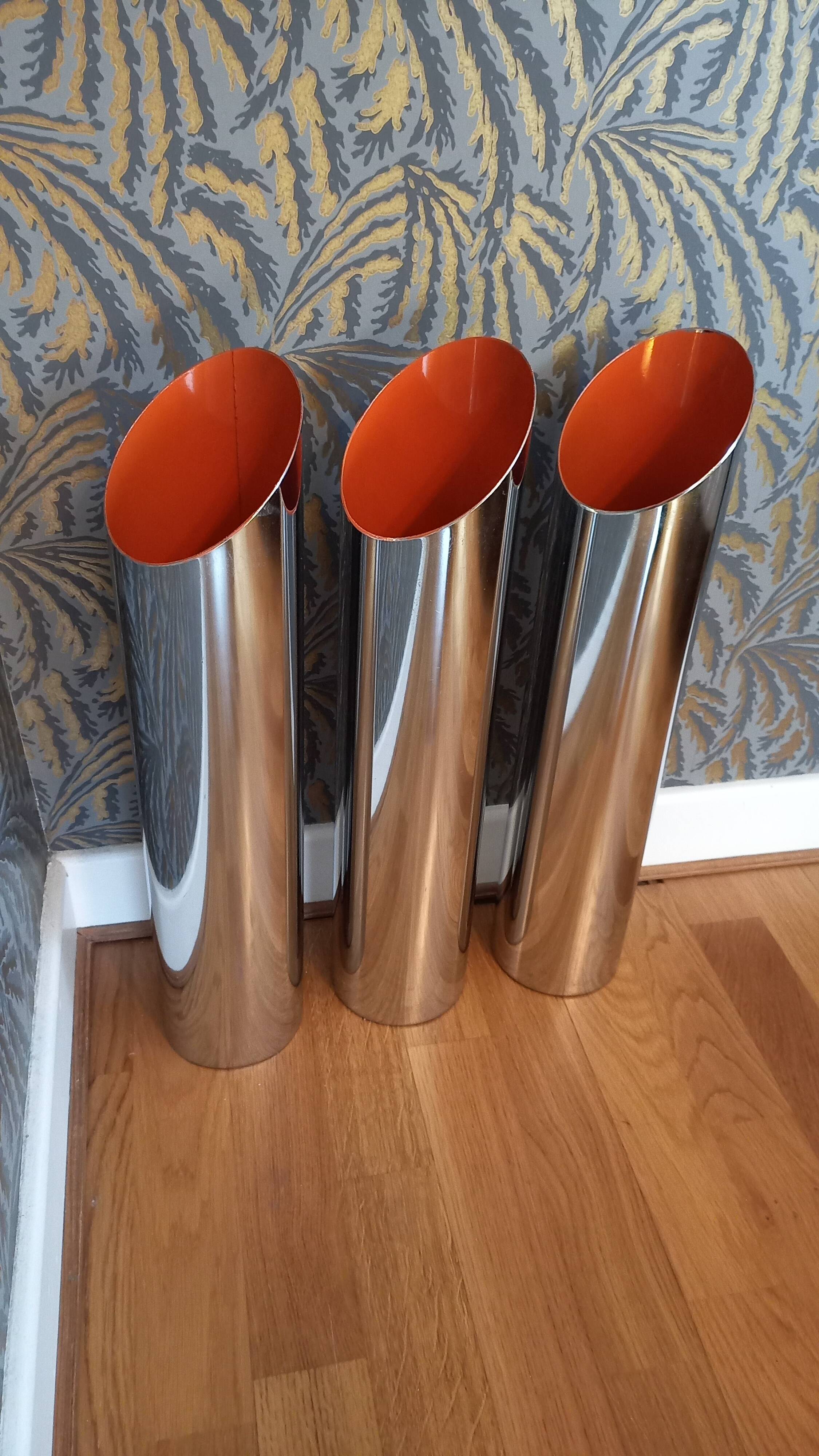 Vintage cylindrical chrome vase from the 1970s.