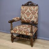 Ornamental armchair in oak, Louis XIII style – Early 20th century