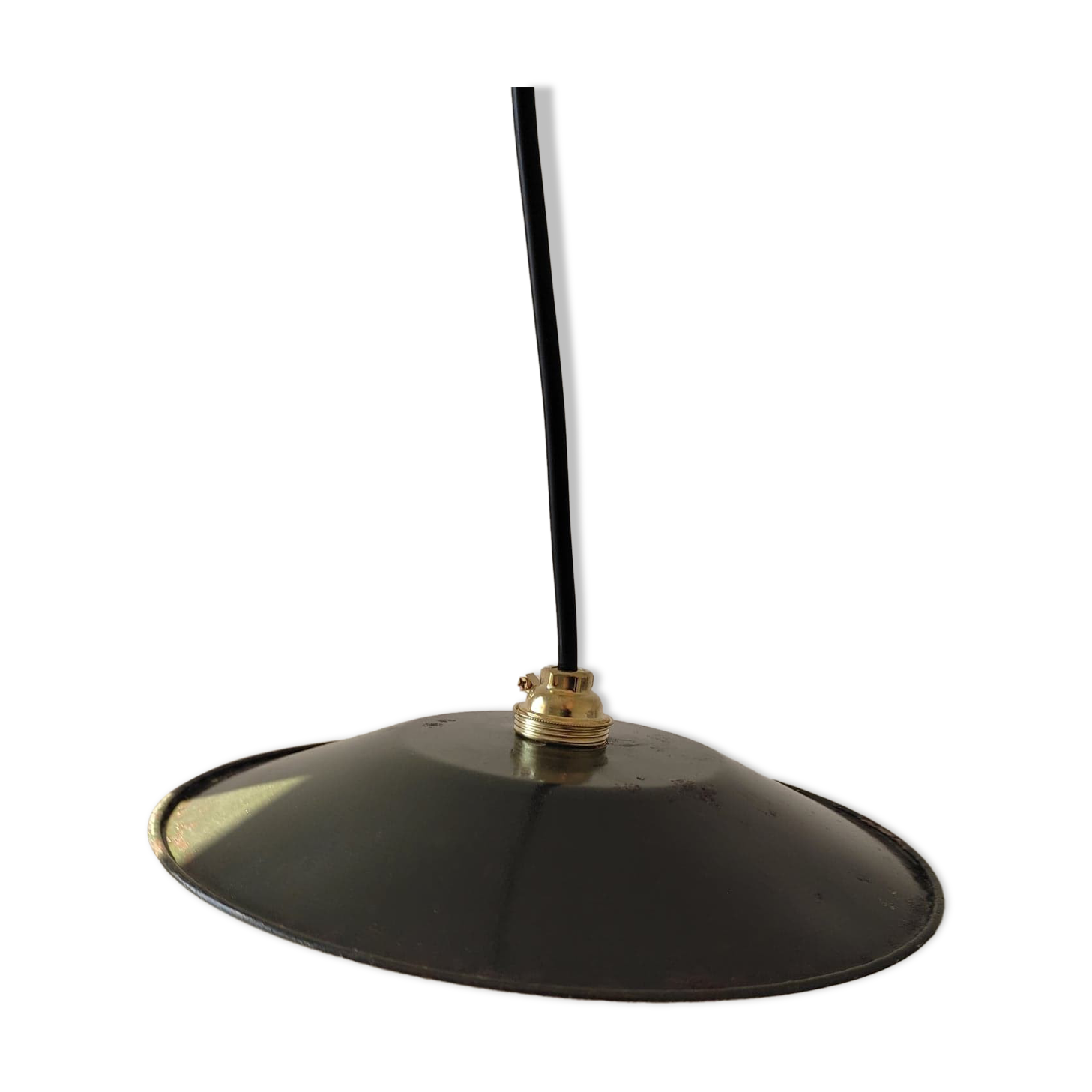 Old suspension in green enamelled sheet metal