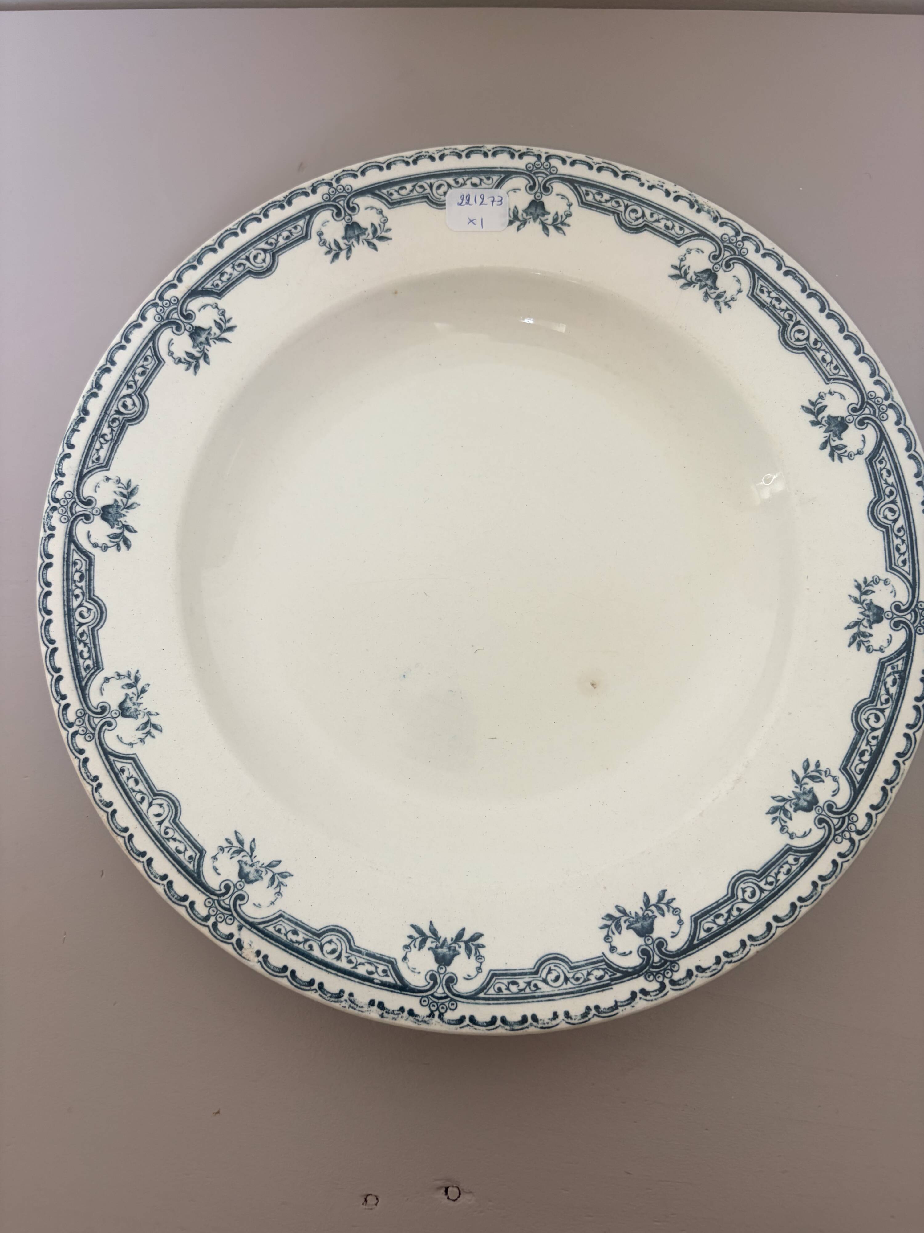 1 assiette creuse 221273