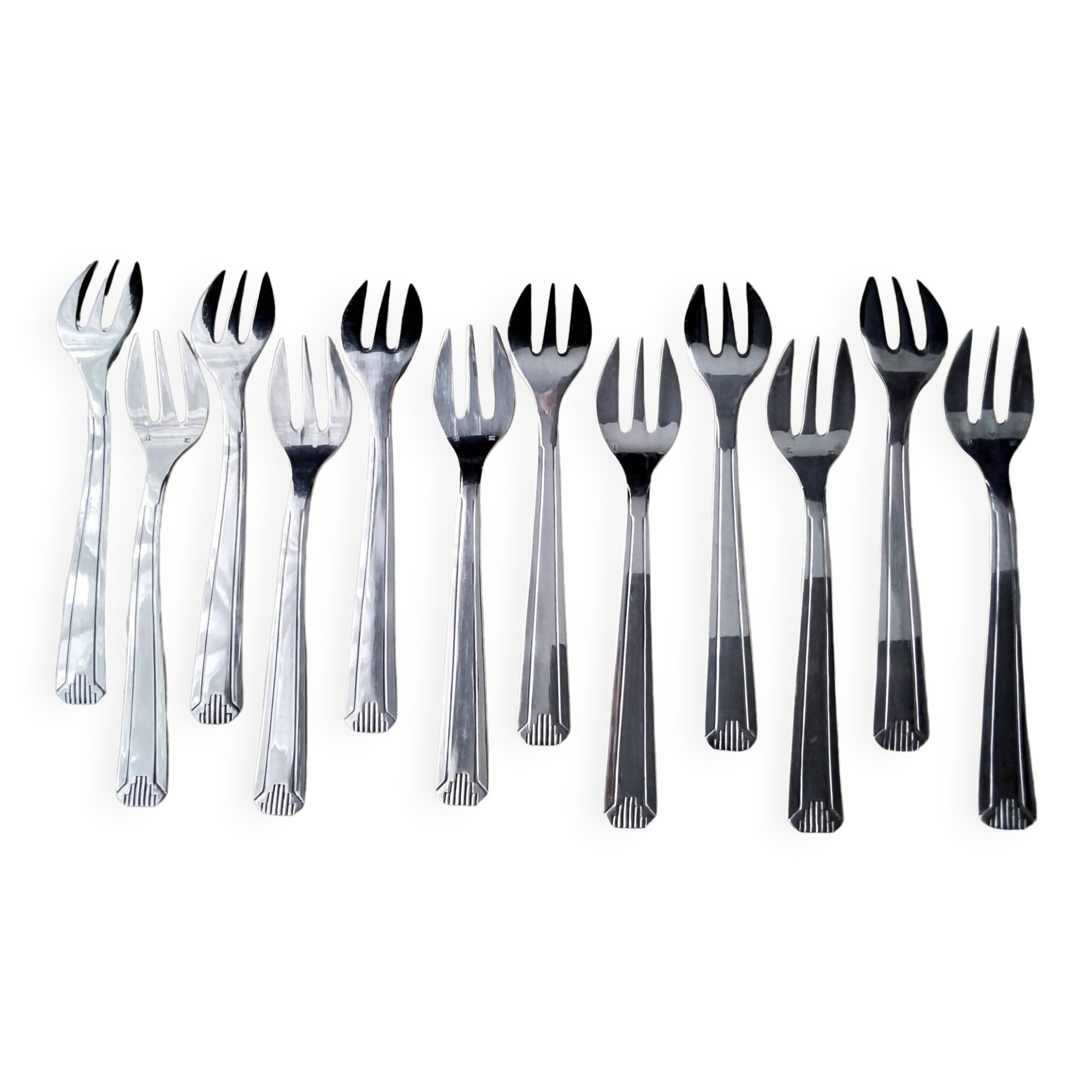 Box of 12 18 G silver-plated oyster forks