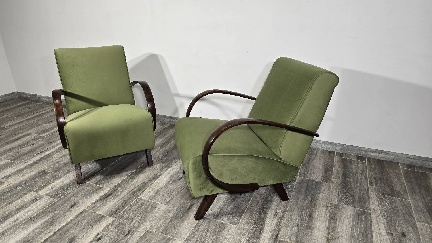 Set of Lounge Chairs by Jindrich Halabala, 1940s